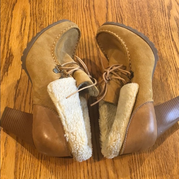 Heeled boot leather upper - Picture 5 of 10